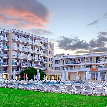 Garden Nevis Hotel 3*